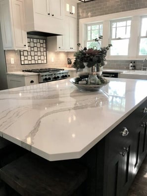 Alex-Halbach_Brittanicca-kitchen-18-1080x1440-1-600x800