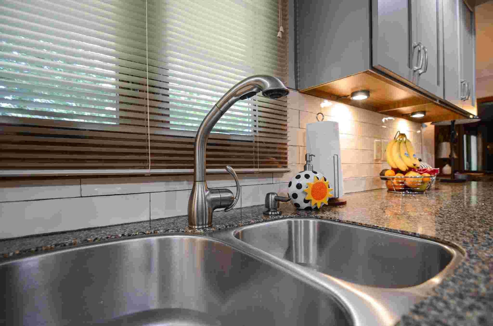 granite-2