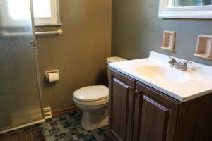Bathroom before remodel - JSB Home Solutions